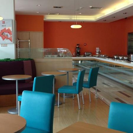 Hotel Ibis Qingdao Ningxia Road Exterior foto