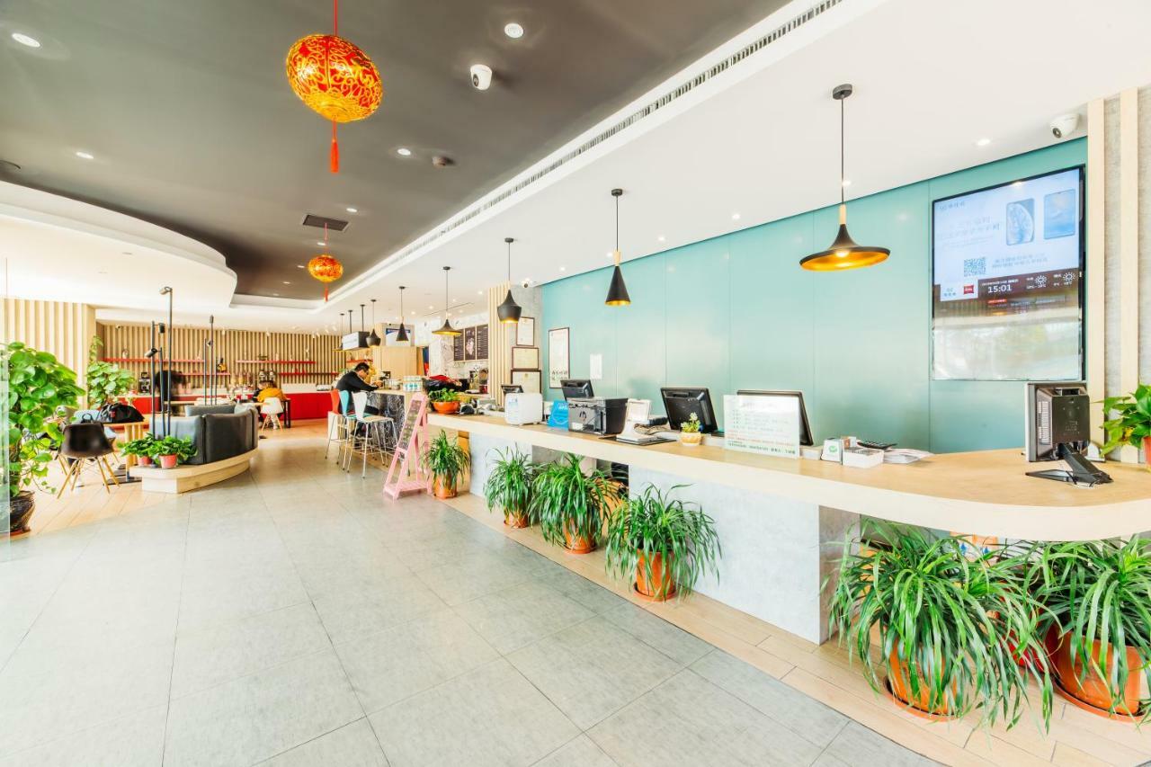 Hotel Ibis Qingdao Ningxia Road Exterior foto
